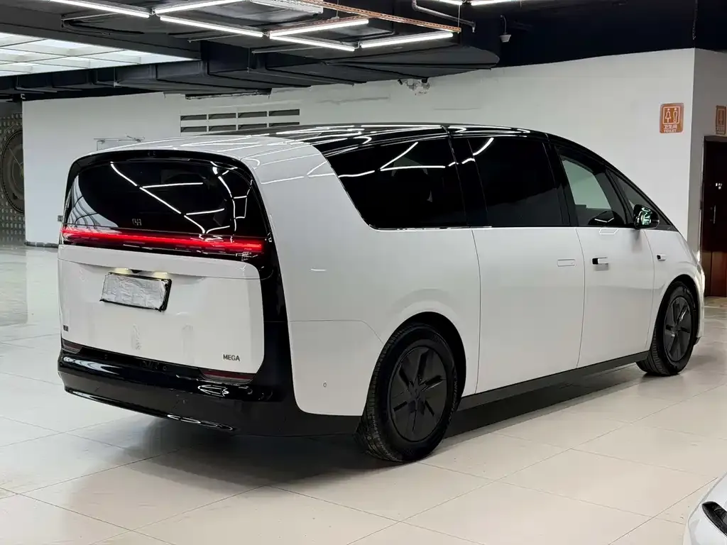 Li Auto MEGA 2024 из CN, фото 8