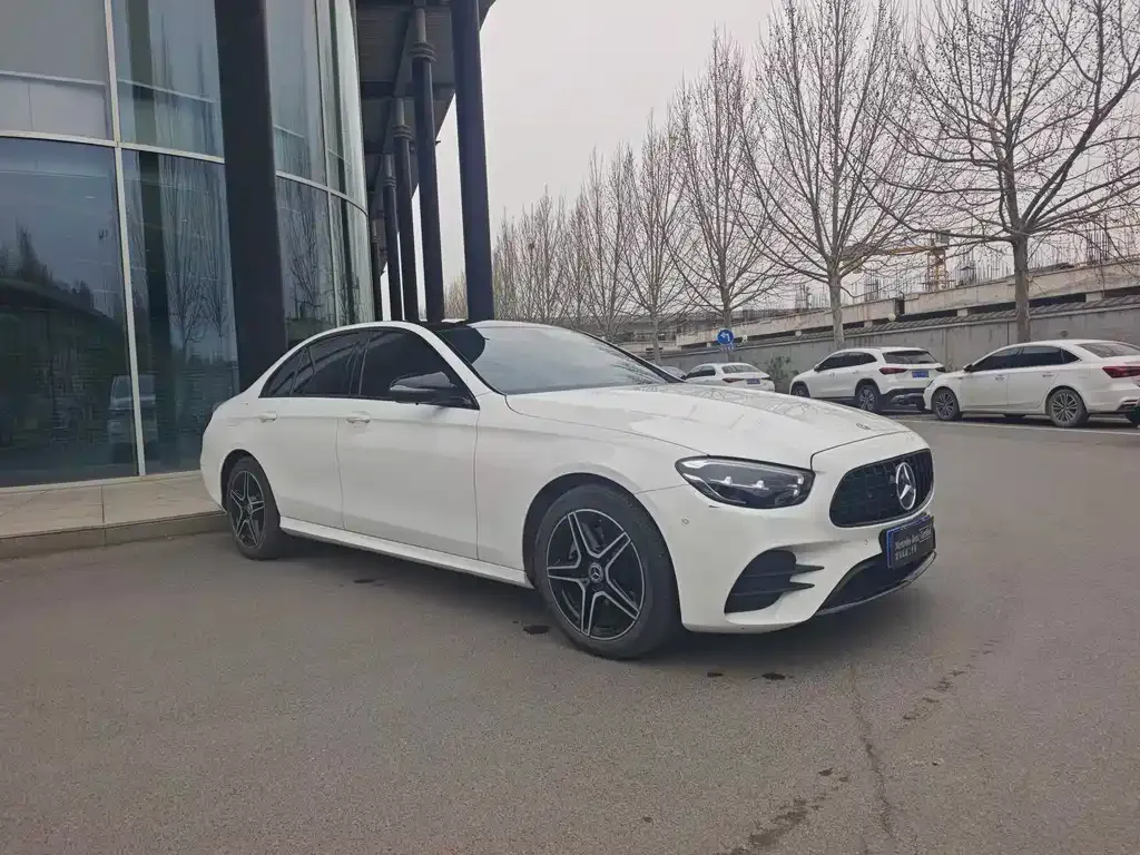 Mercedes-Benz E-Class (Import) — фото 4