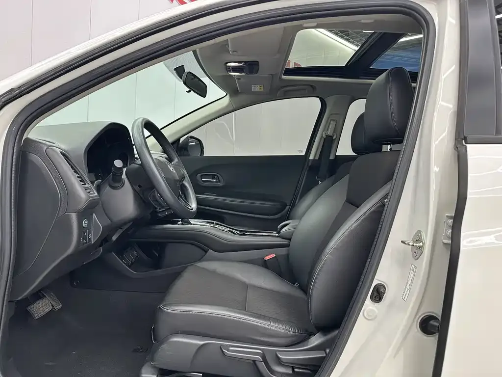 Honda Vezel 2022 из CN, фото 4