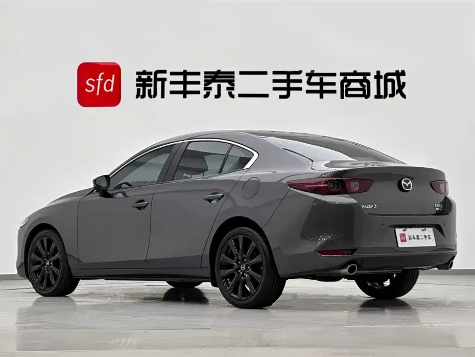 Mazda 3 Axela 2023 из CN, фото 9