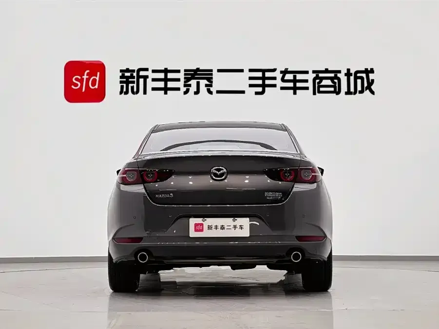 Mazda 3 Axela 2023 из CN, фото 7
