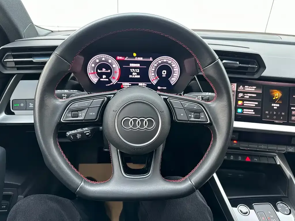 Audi A3 — фото 2