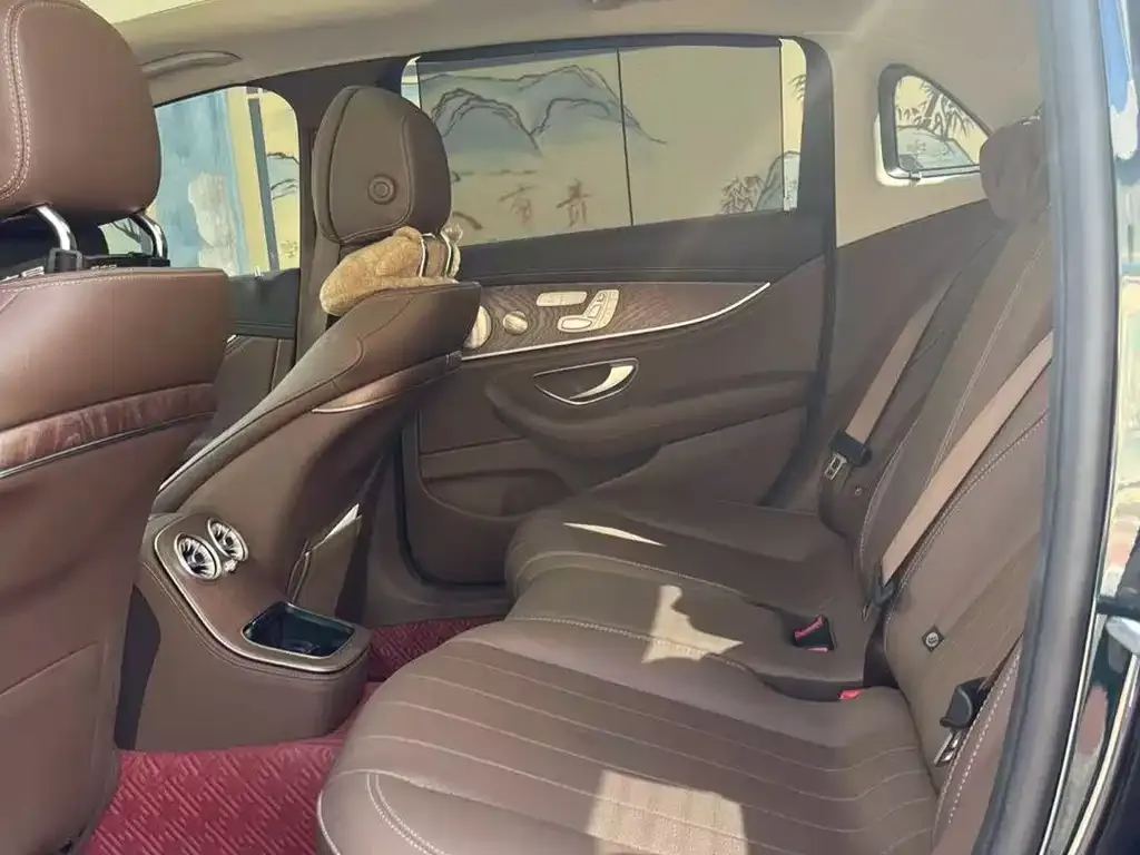Mercedes-Benz E-Class 2022 из CN, фото 2