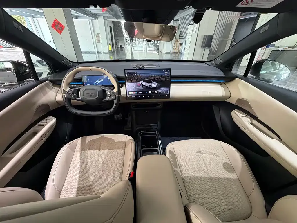 Lynk & Co Z20 2025 из CN, фото 6