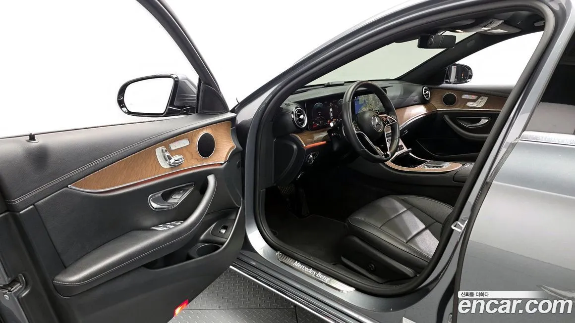 Mercedes-Benz E-Class 2022 из KR, фото 5