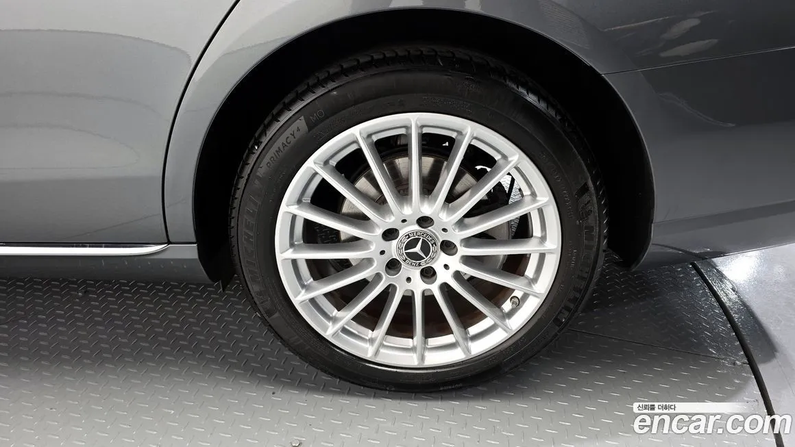 Mercedes-Benz E-Class 2022 из KR, фото 10