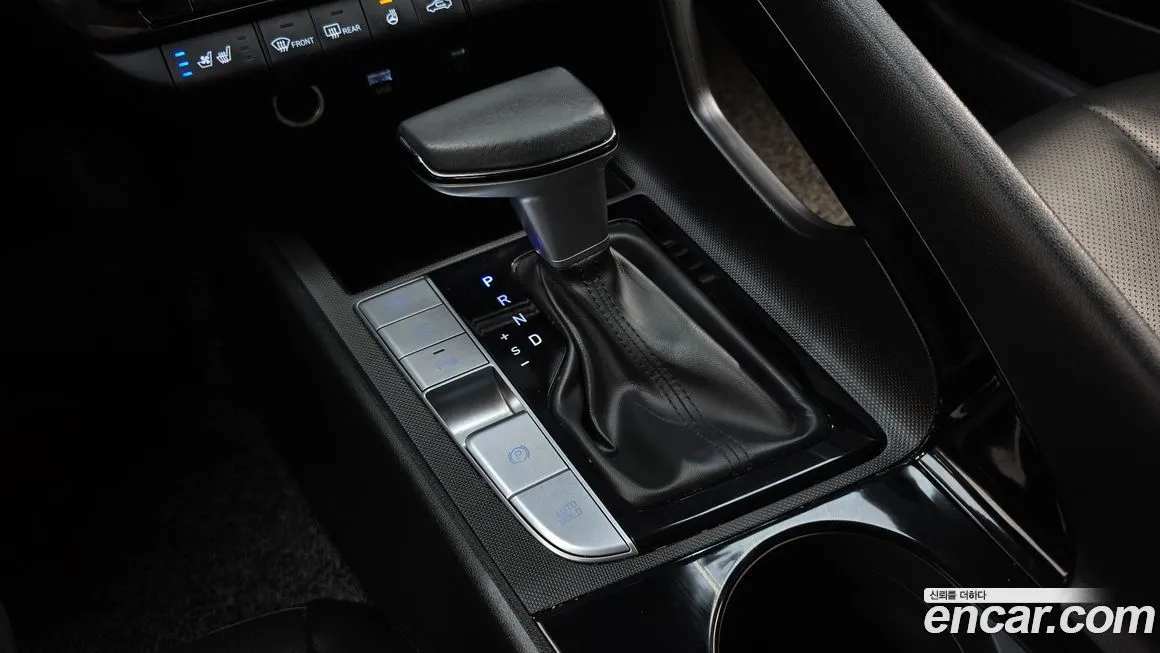 Hyundai AVANTE — фото 9