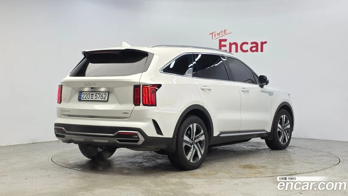 Kia Sorento — фото 3