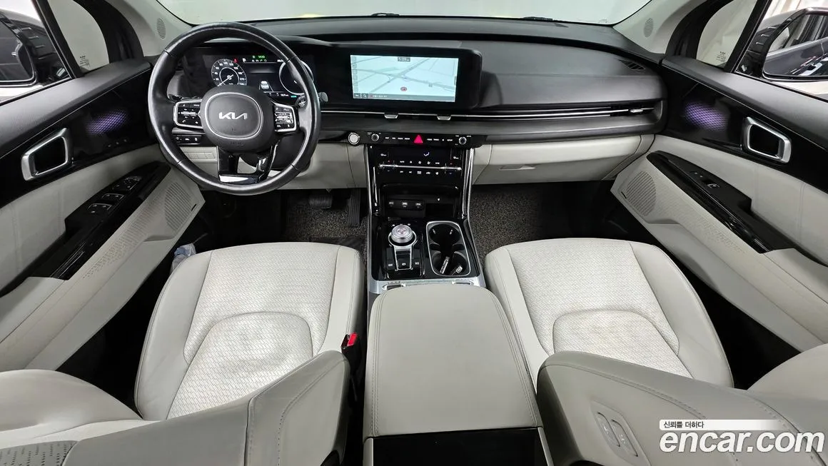 Kia Carnival — фото 10