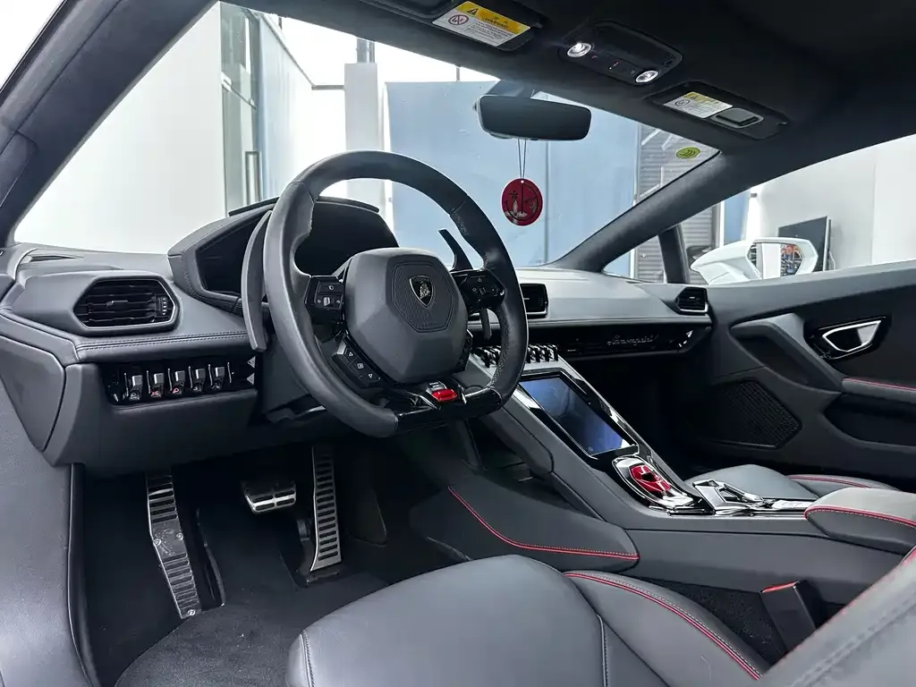 Lamborghini Huracan 2023 из CN, фото 7