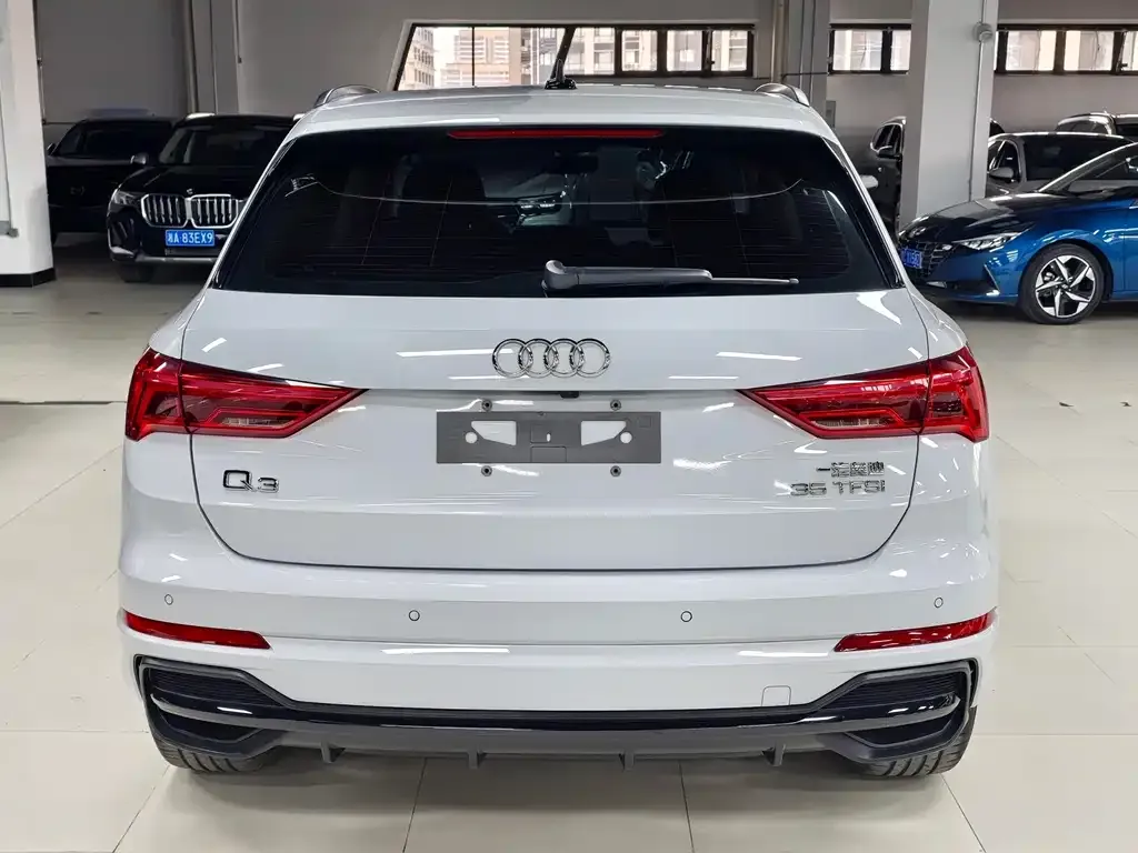 Audi Q3 2021 из CN, фото 5
