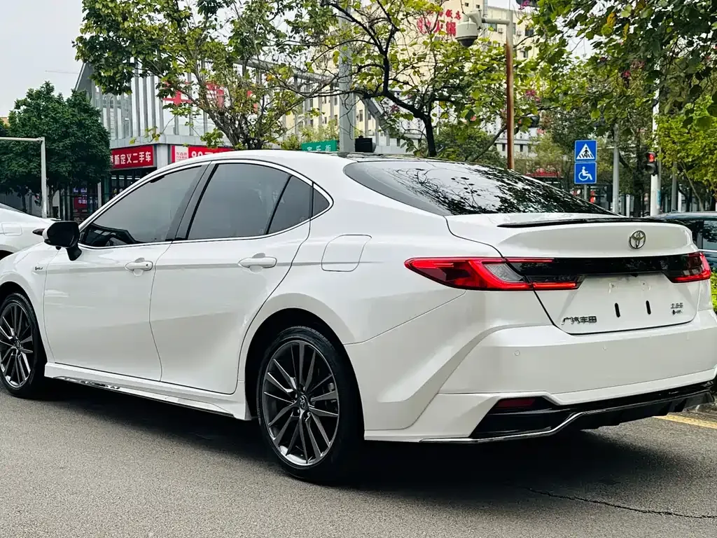Toyota Camry 2025 из CN, фото 5