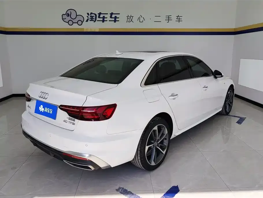 Audi A4L 2021 из CN, фото 6