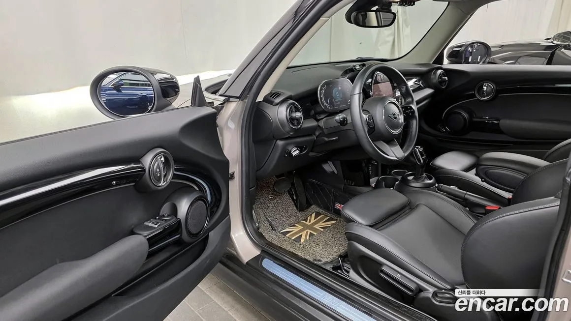 Mini Cooper 2022 из KR, фото 9