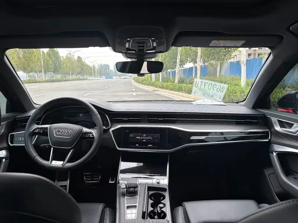Audi A6L 2025 из CN, фото 4