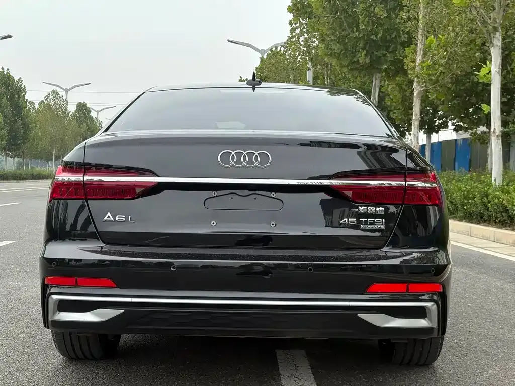 Audi A6L 2025 из CN, фото 5