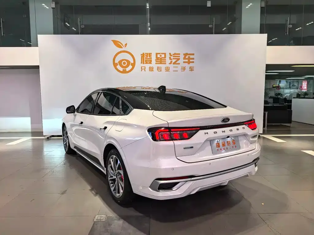 Ford Mondeo 2023 из CN, фото 8