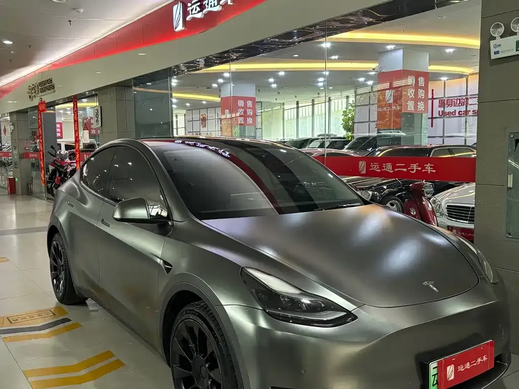 Tesla Model Y — фото 6