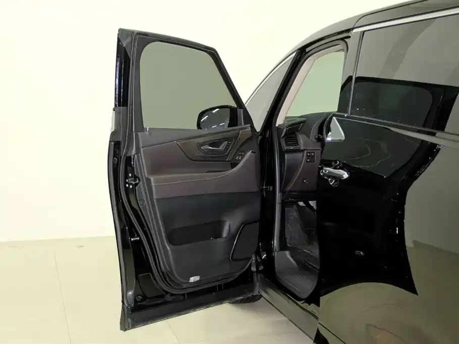 Toyota Vellfire 2024 из CN, фото 2