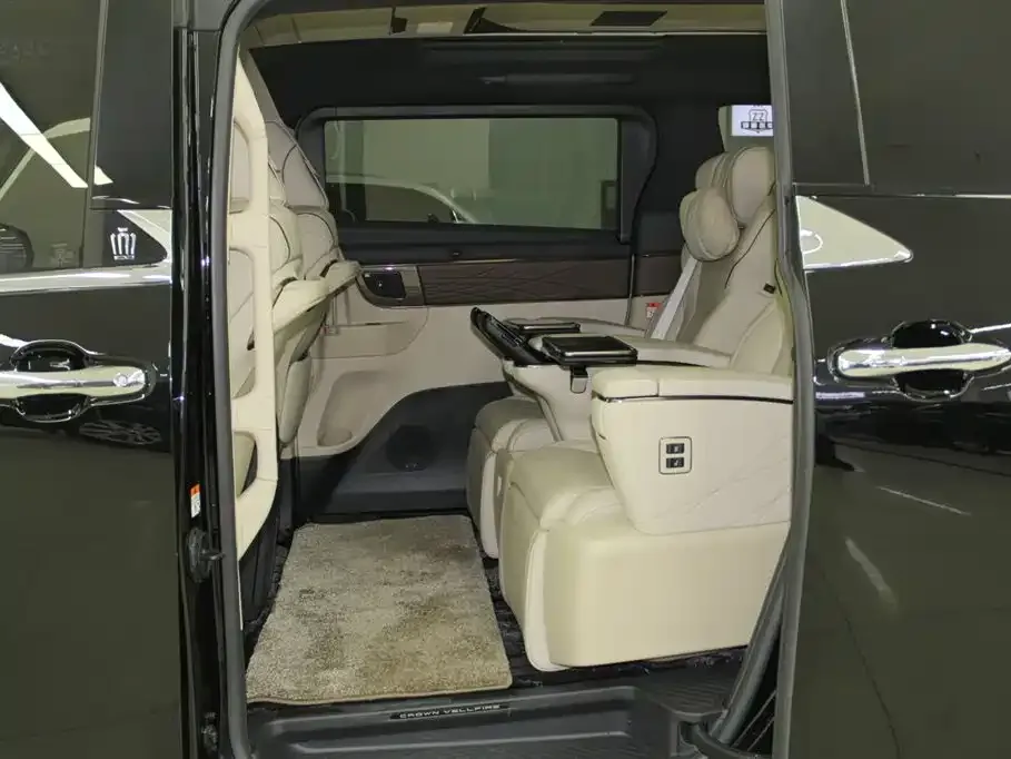 Toyota Vellfire 2024 из CN, фото 8