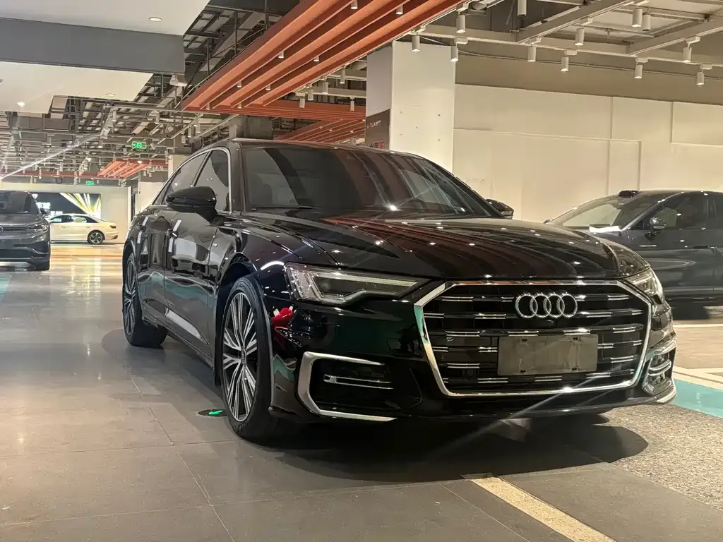Audi A6L 2023 из CN, фото 8