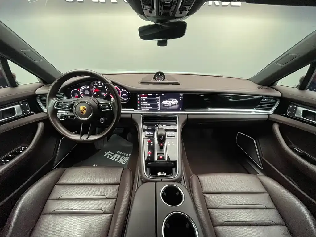 Porsche Panamera 2022 из CN, фото 10