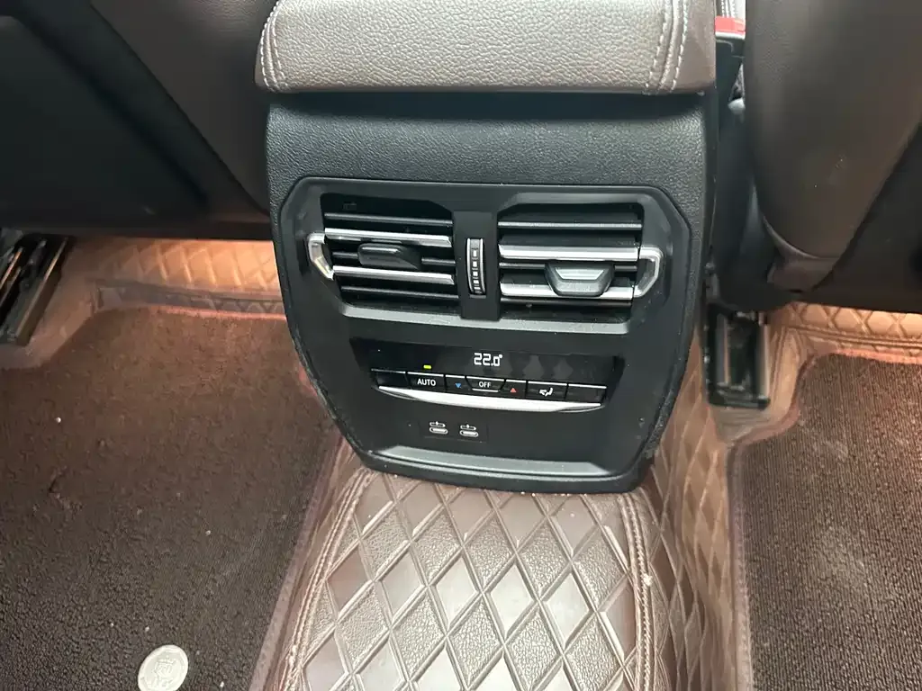 BMW 3 Series 2021 из CN, фото 5