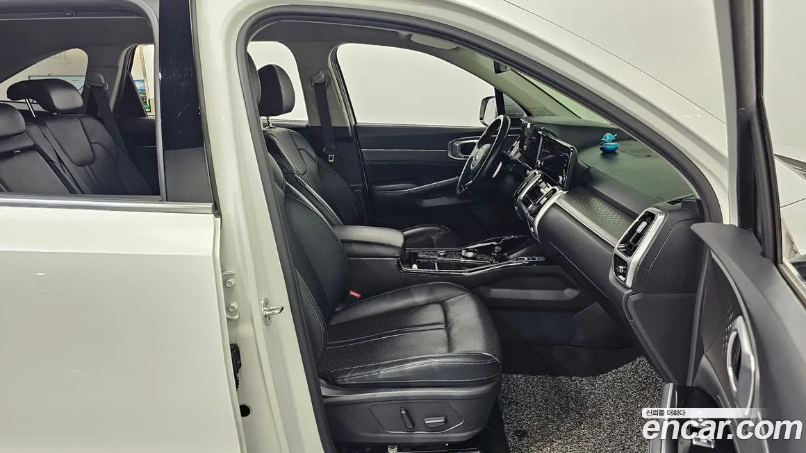 Kia Sorento — фото 3
