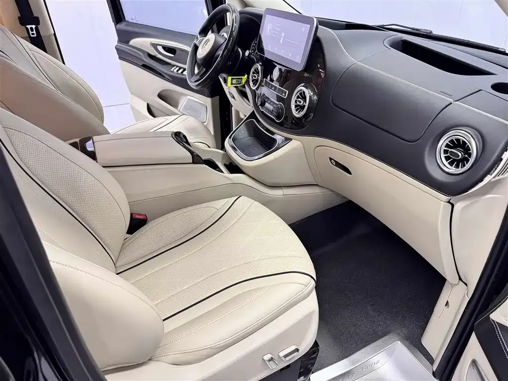 Mercedes-Benz Vito 2021 из CN, фото 7