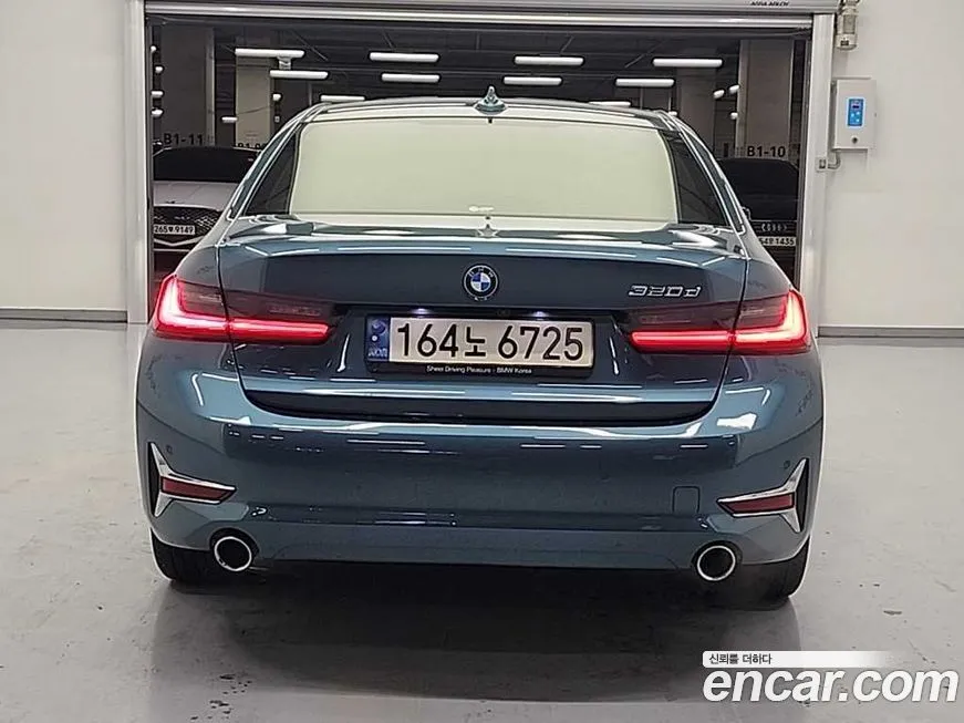 BMW 3-Series 2021 из KR, фото 2