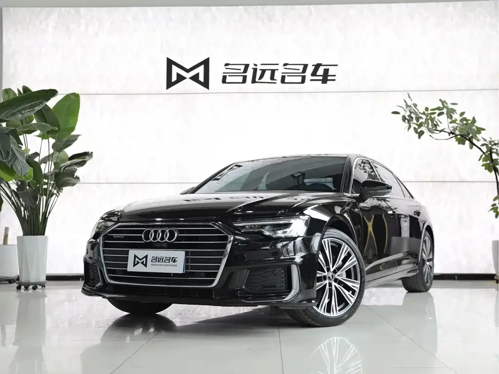 Audi A6L — фото 1