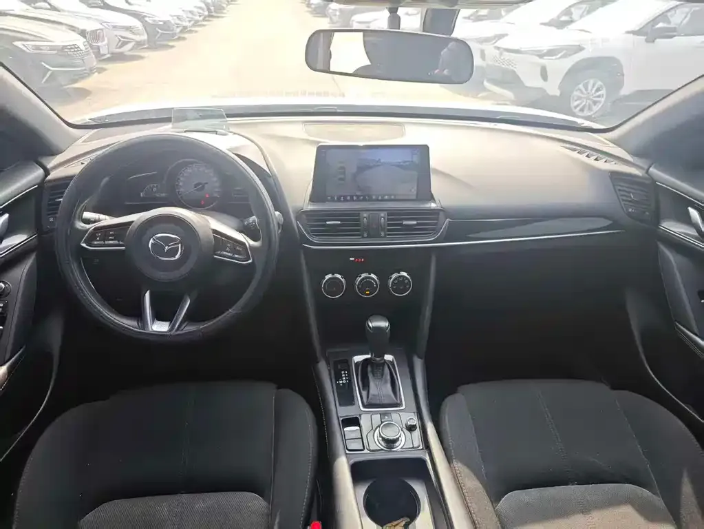 Mazda CX-4 2022 из CN, фото 9