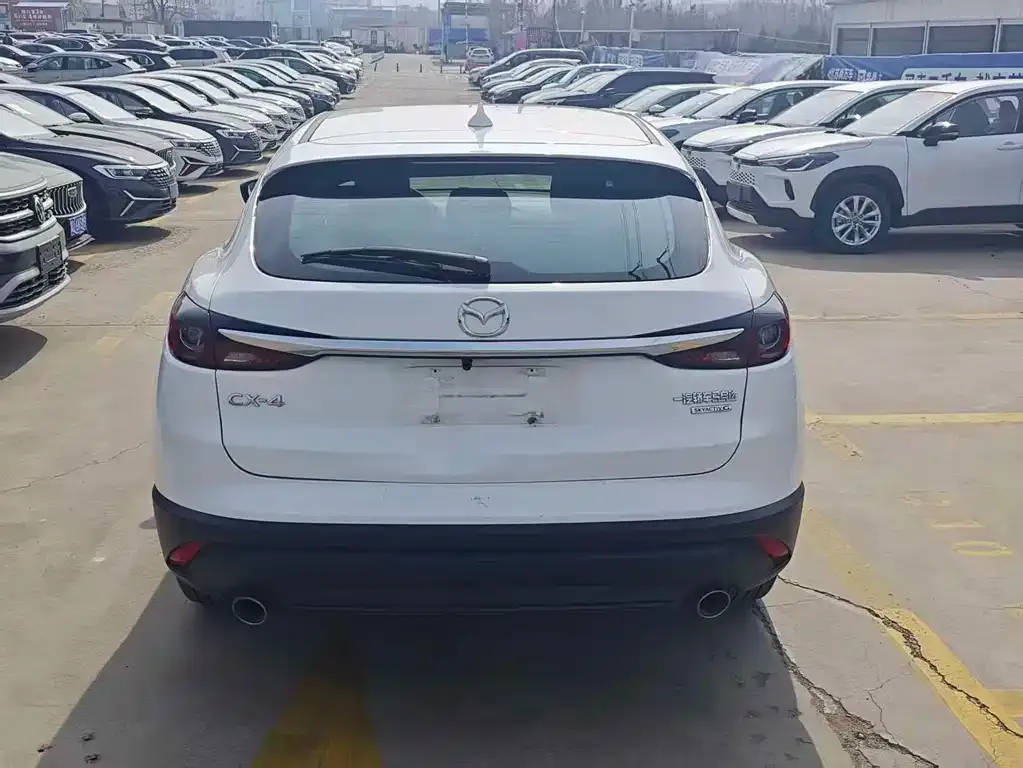 Mazda CX-4 2022 из CN, фото 7