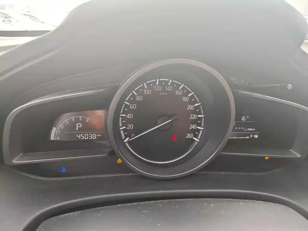 Mazda CX-4 2022 из CN, фото 2