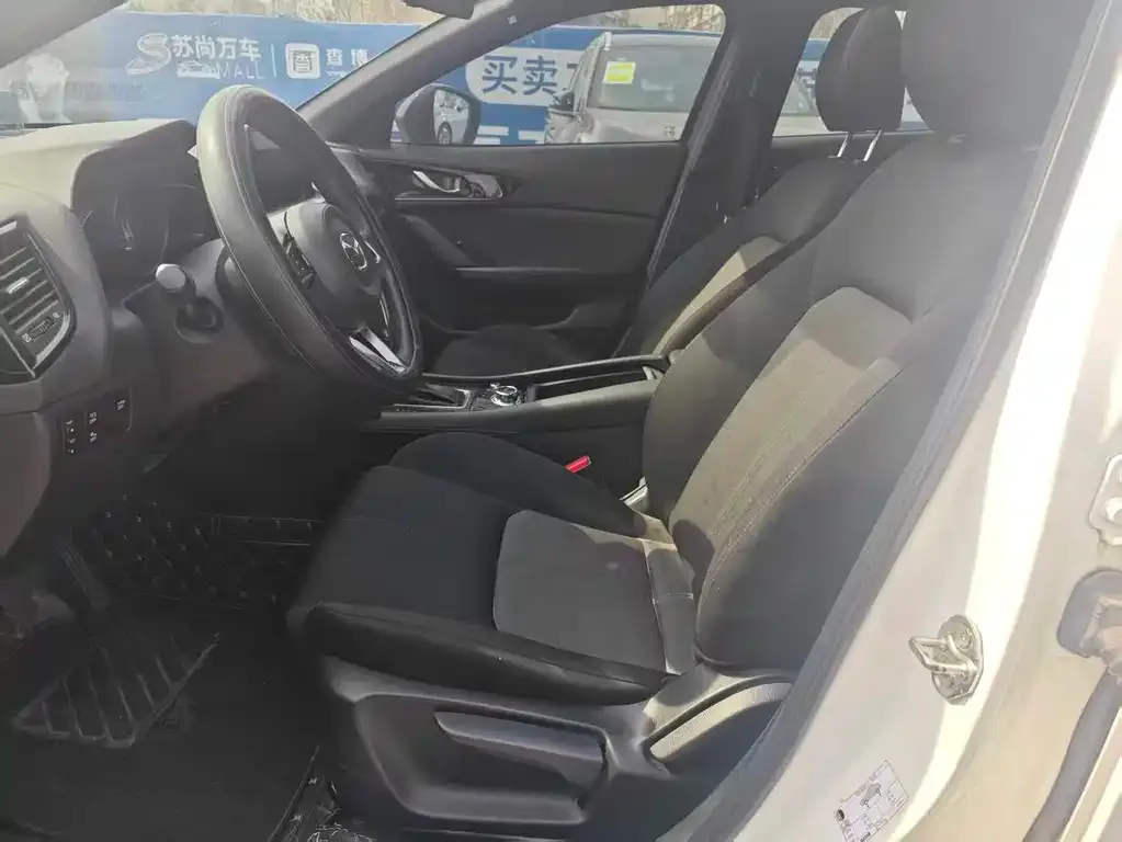 Mazda CX-4 2022 из CN, фото 5