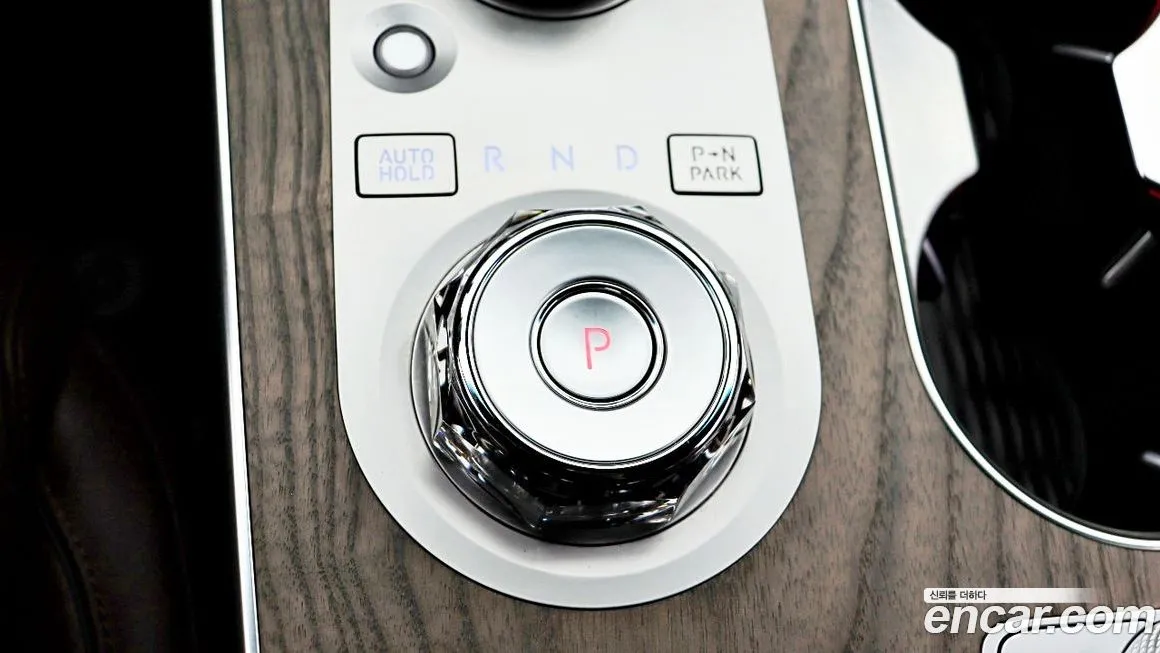 Genesis GV80 — фото 9