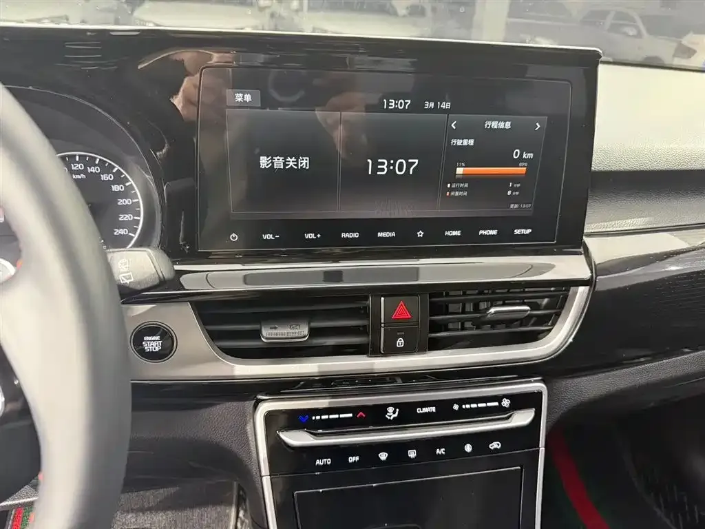 Kia KX3 2021 из CN, фото 3