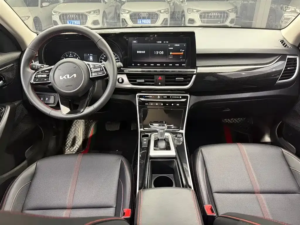 Kia KX3 2021 из CN, фото 2
