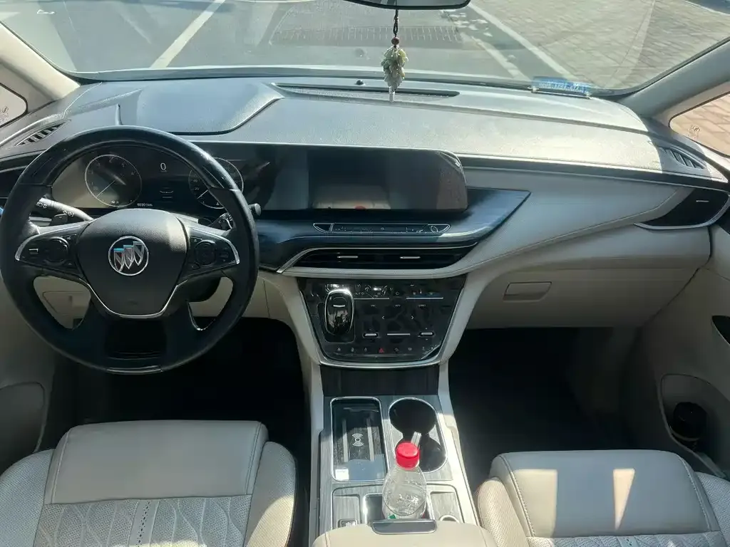 Buick GL8 2021 из CN, фото 5