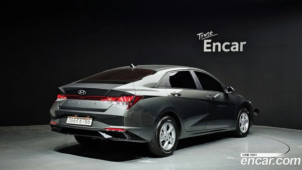 Hyundai AVANTE 2021 из KR, фото 2