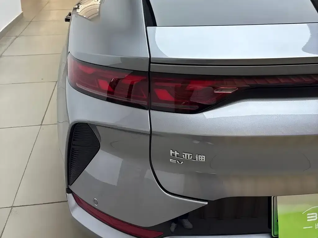 BYD L EV 2025 из CN, фото 7