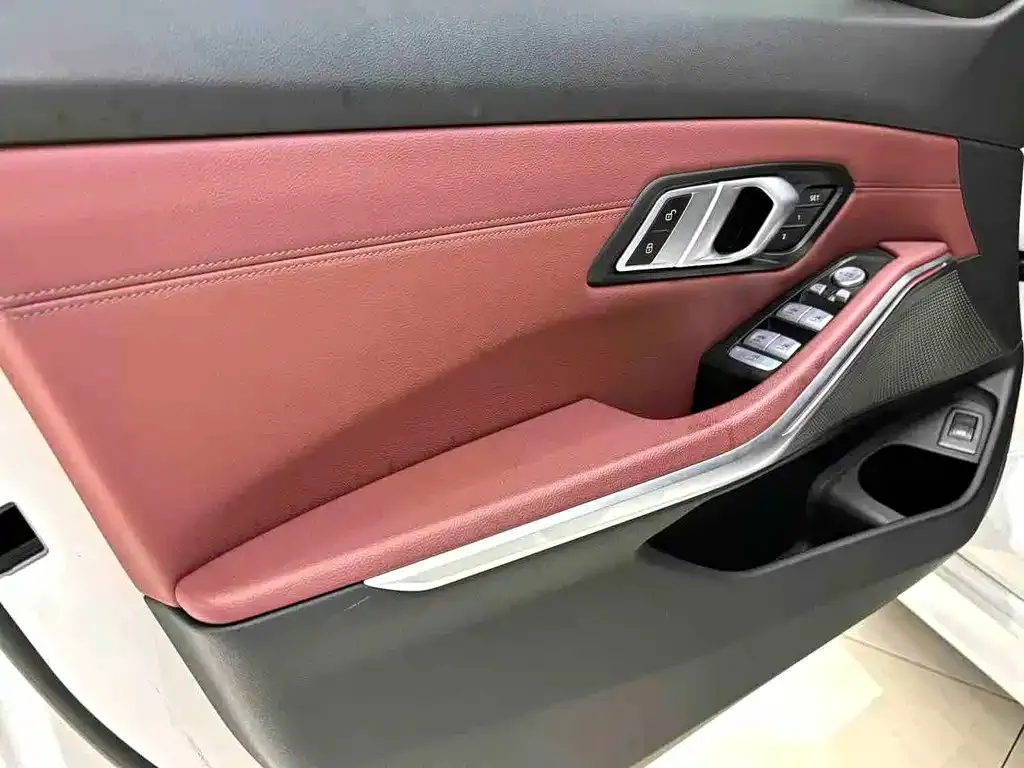 BMW 3 Series 2025 из CN, фото 5