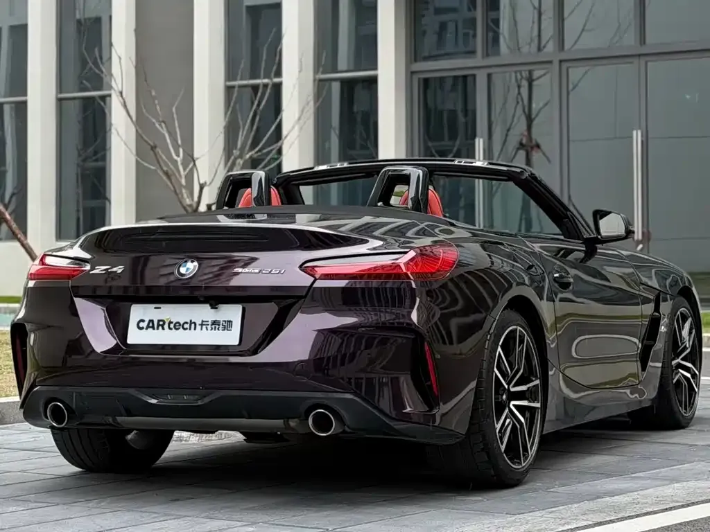 BMW Z4 — фото 9