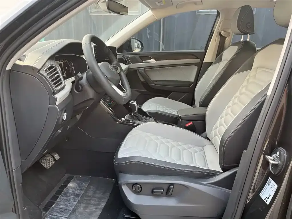 Volkswagen Tayron 2023 из CN, фото 2