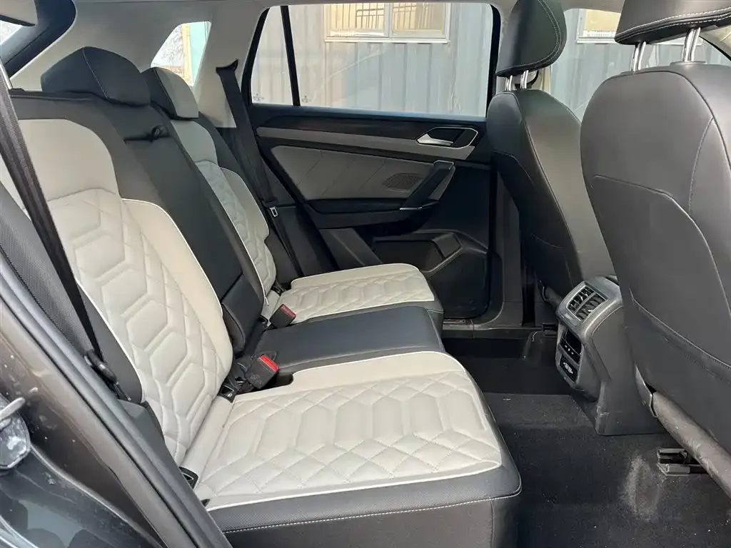 Volkswagen Tayron 2023 из CN, фото 5