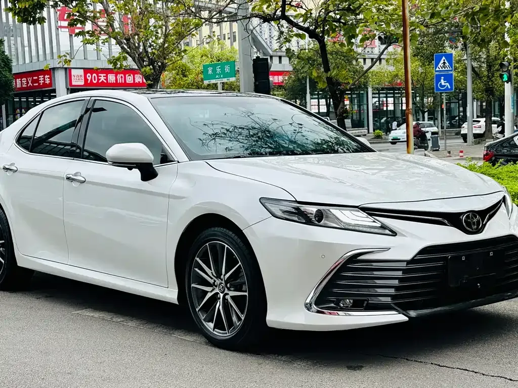 Toyota Camry 2021 из CN, фото 4