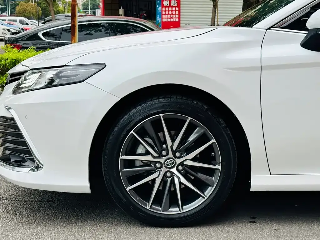 Toyota Camry 2021 из CN, фото 3