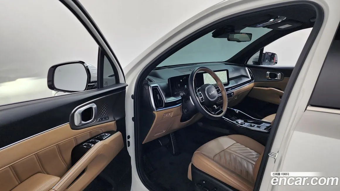 Kia Sorento — фото 6