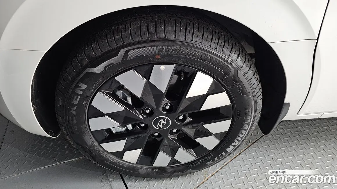Hyundai Staria — фото 9