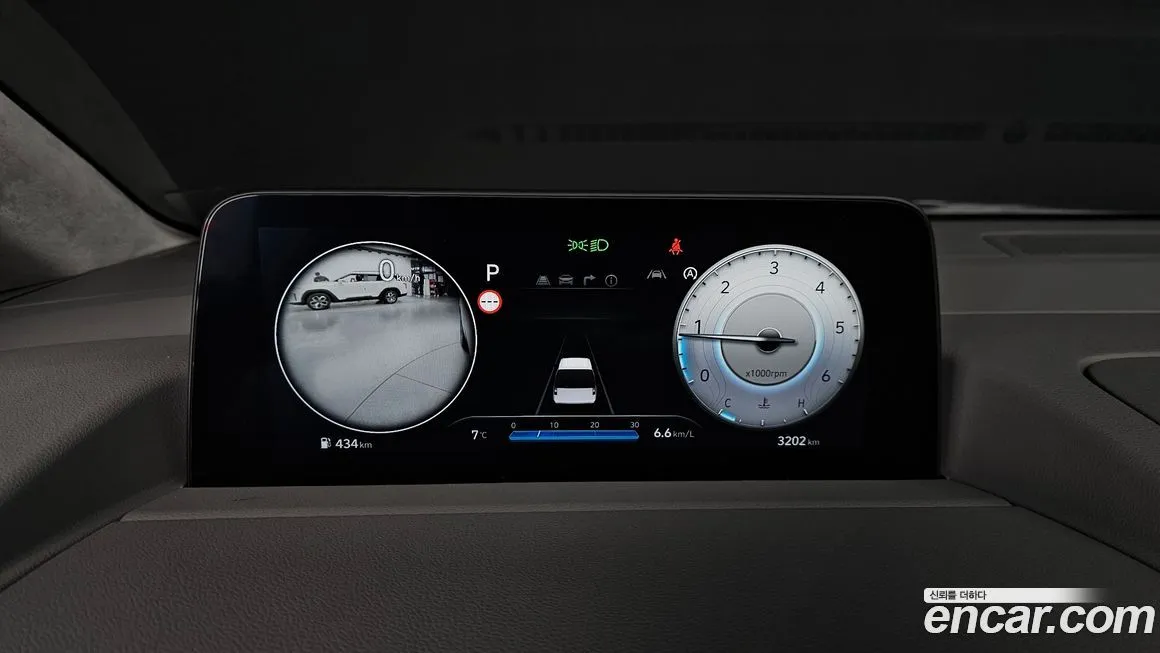 Hyundai Staria — фото 3